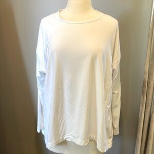 Lululemon women’s high low Nulu long sleeve swing top 8/10